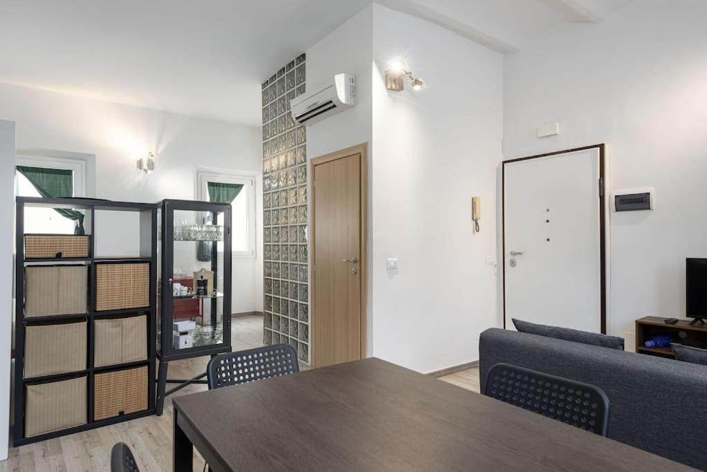 Unyca - Charming Cozy Retreat - Florence Ngoại thất bức ảnh